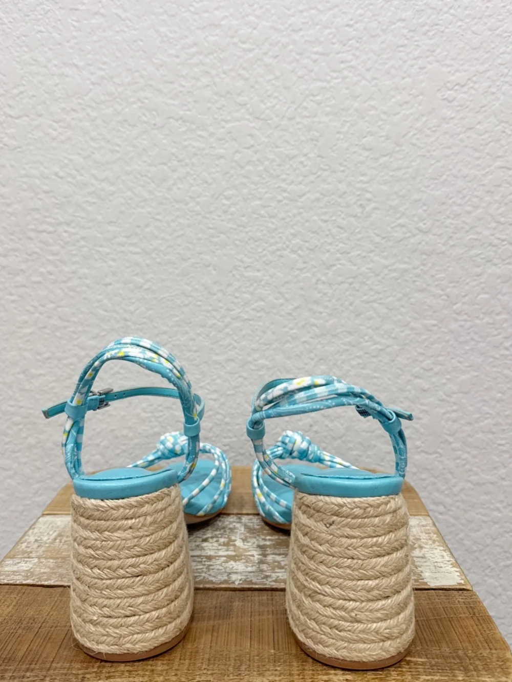 Schutz Dahra Tiver Aqua Block Heel Sandals Size 9.5 NEW